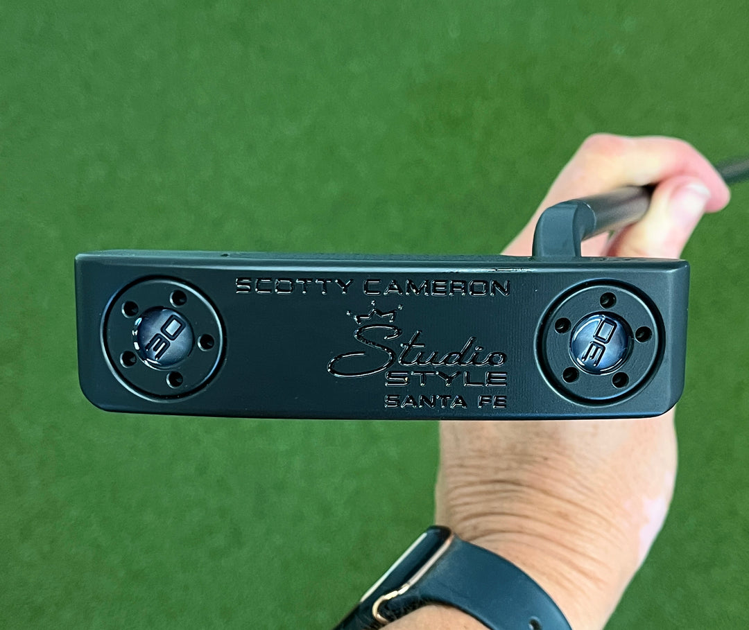 (NEW) Scotty Cameron Studio Style Sante Fe