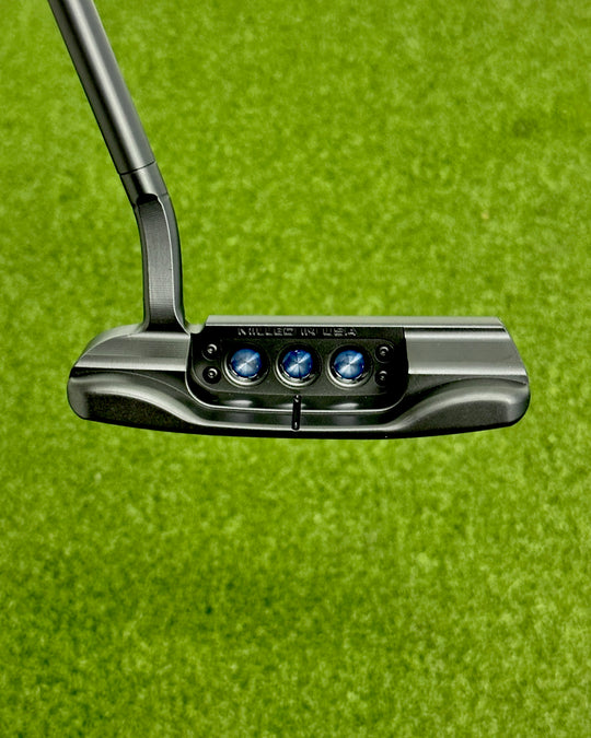 (NEW) Scotty Cameron Studio Style Sante Fe
