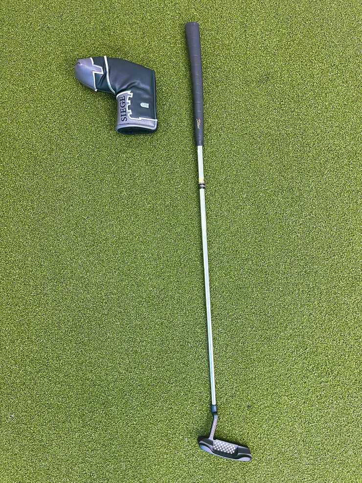 Scotty Cameron Teryllium Newport (Sole Stamp)
